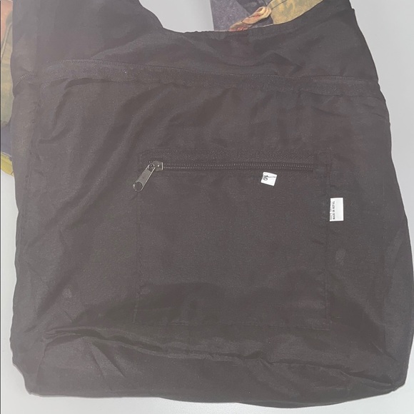 Colorful Patchwork Hobo Bag with cell phone pocket, preowned - Picture 13 of 15